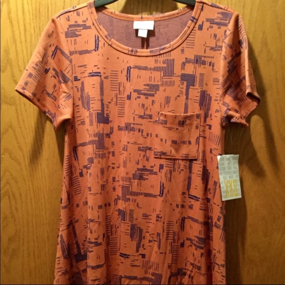 LuLaRoe Carly dress loose fitting and airy